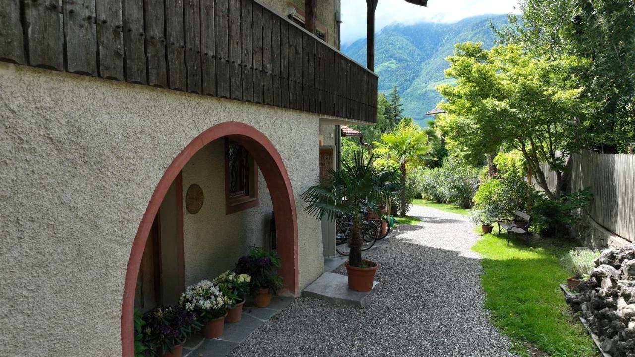 Nora S Home 2 - Panoramic Terrace & Bio Garden Merano Bagian luar foto